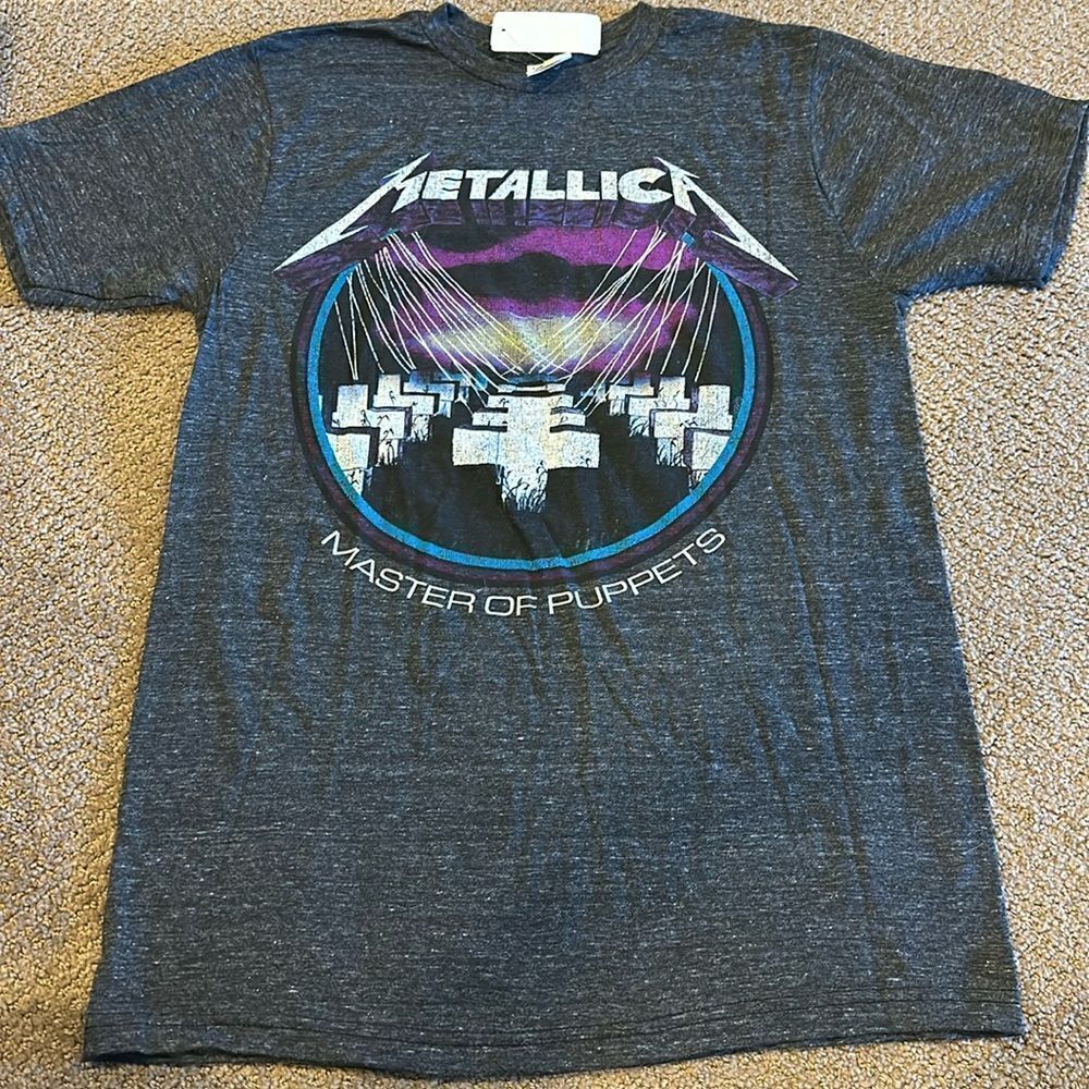 Bay Island Sportswear Men’s Dark Heather Grey Metallica Concert T-Shirt